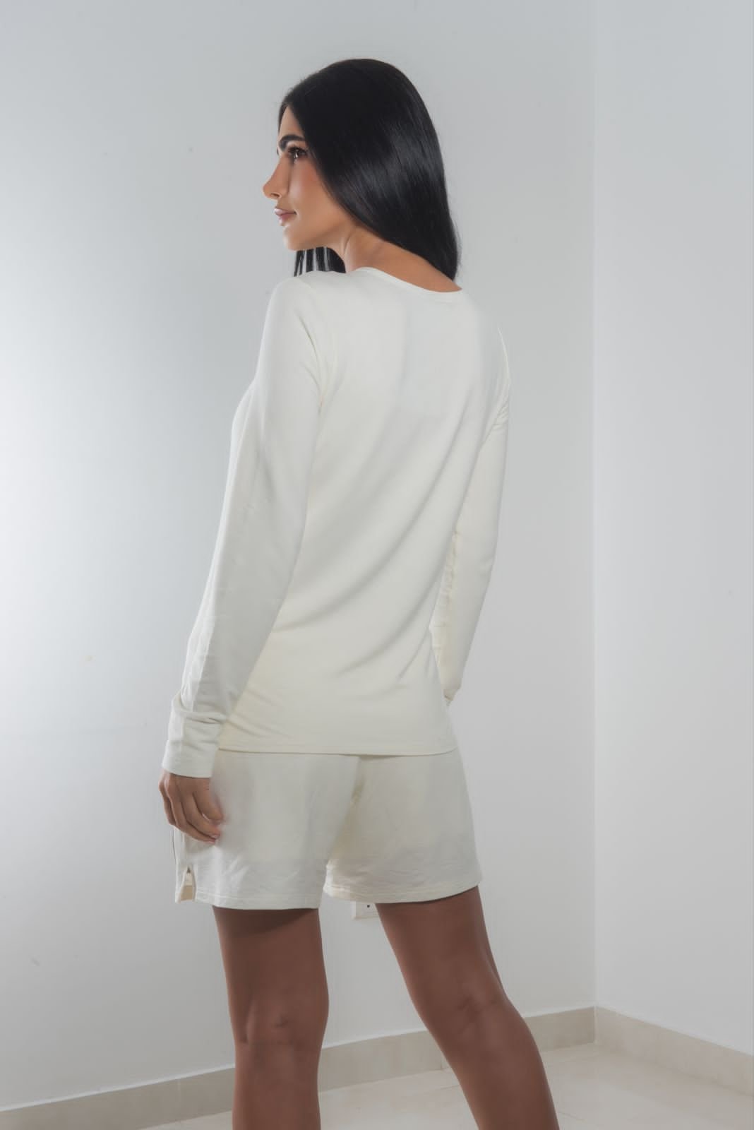 Shorts Off White - Image 4