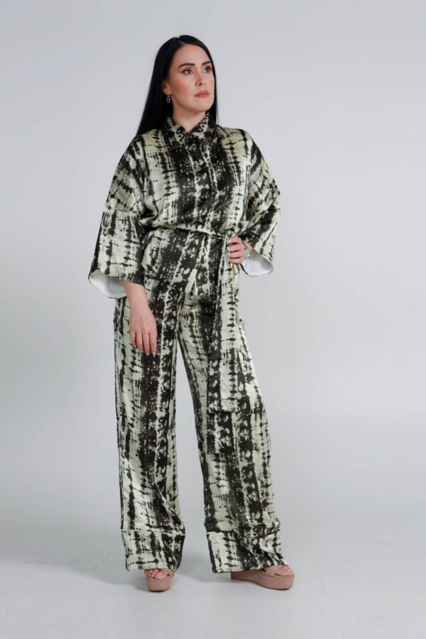 Kimono Suit Collar Style Green - Image 2