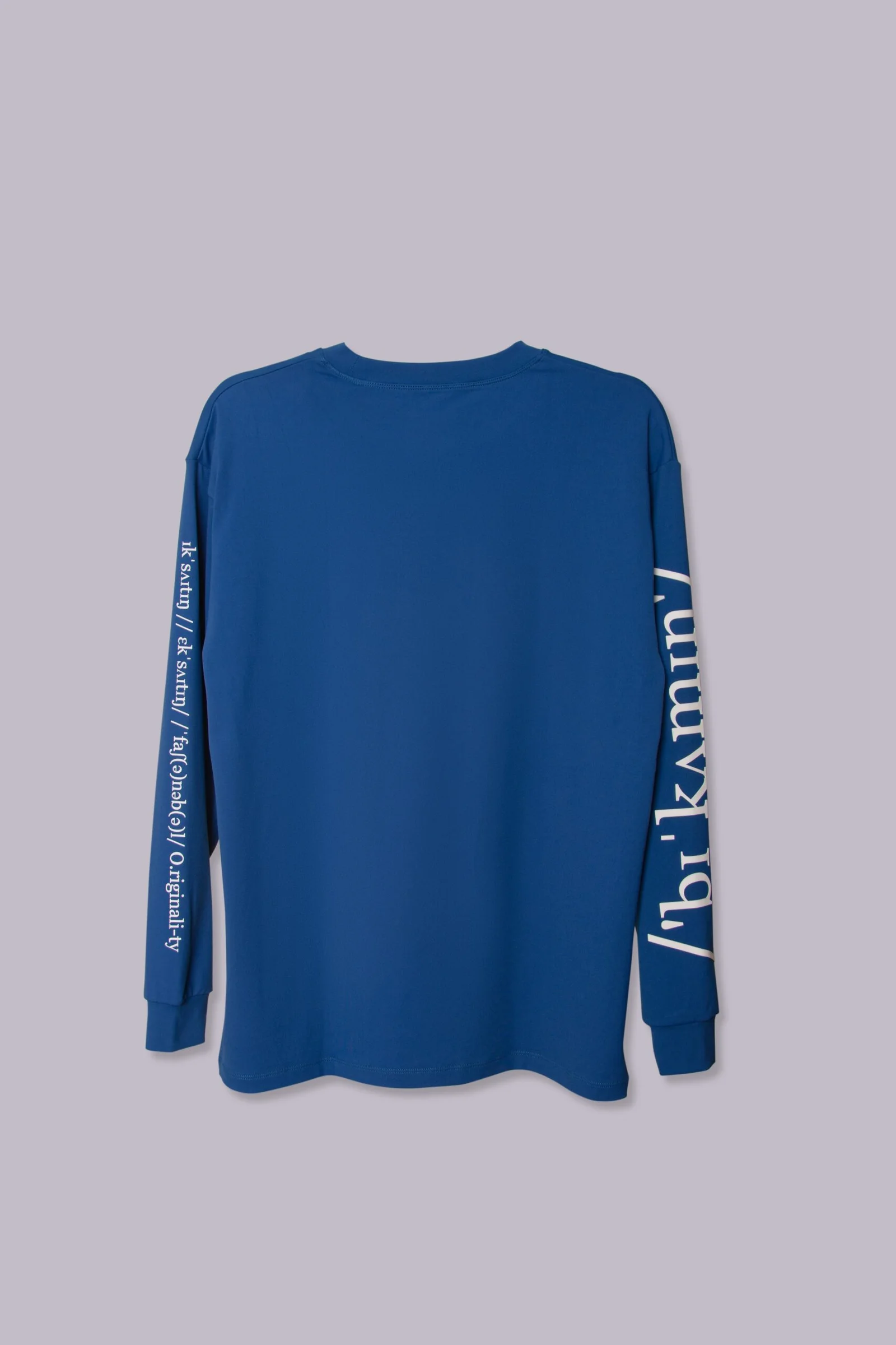 Blue T Shirt Long Sleeve – Stylish Teal Comfort for Women