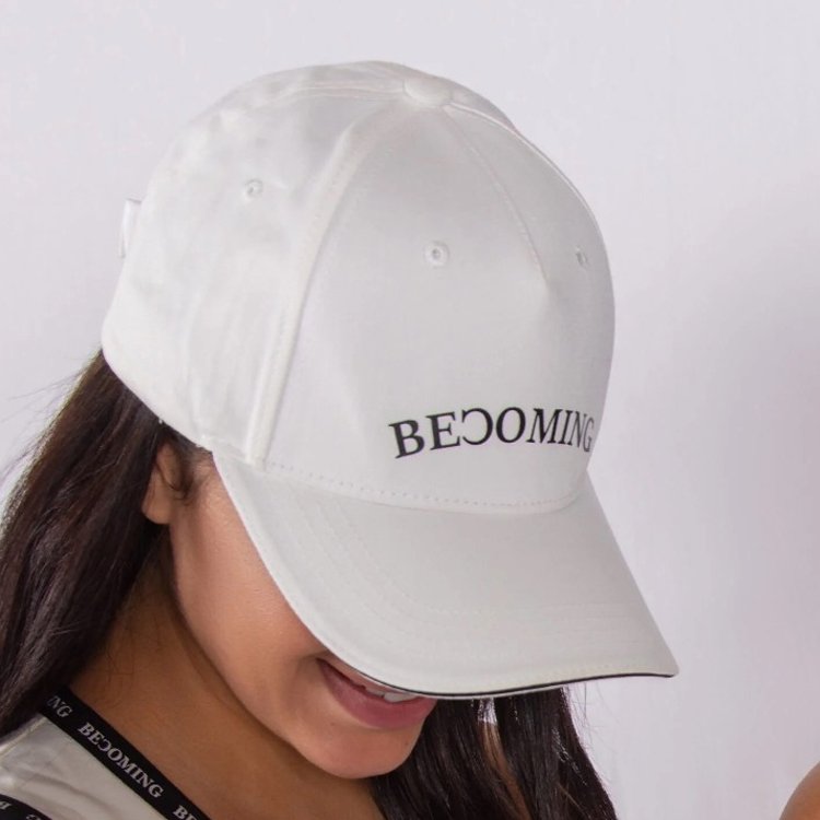 Why the Plain White Dad Cap Is a UK Street Style Staple in 2025